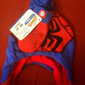 Spiderman toddler winter hat and glove set